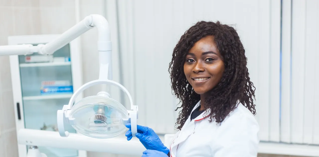 How to Become a Dermatology Nurse